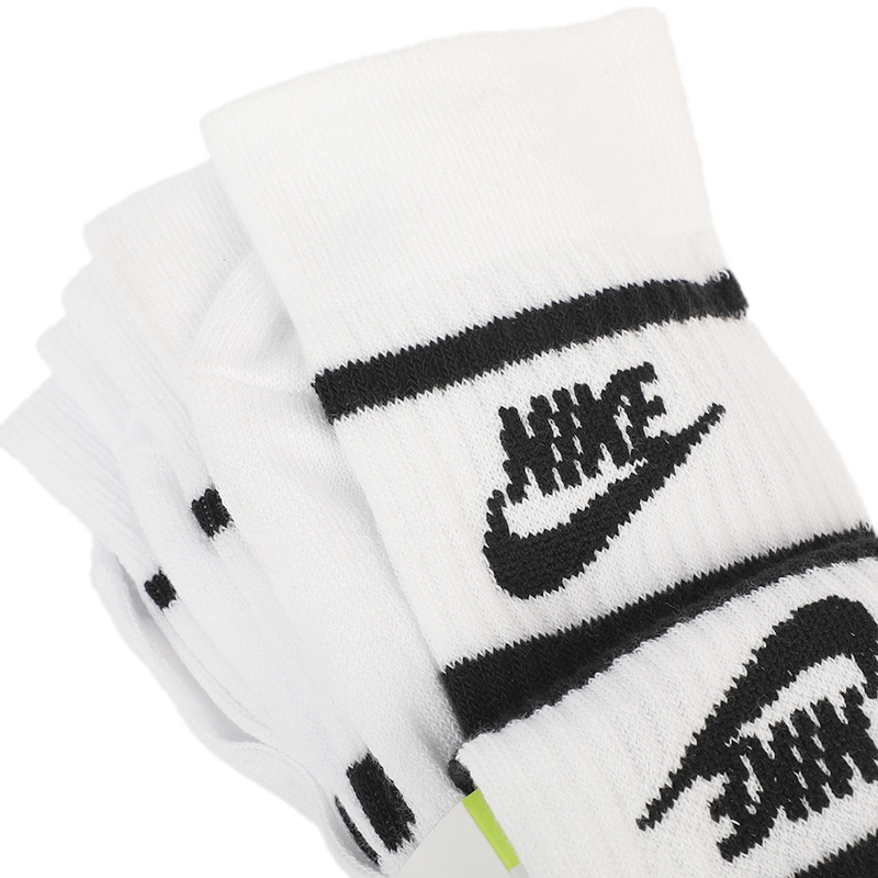 男女时尚运动透气舒适袜子三双装