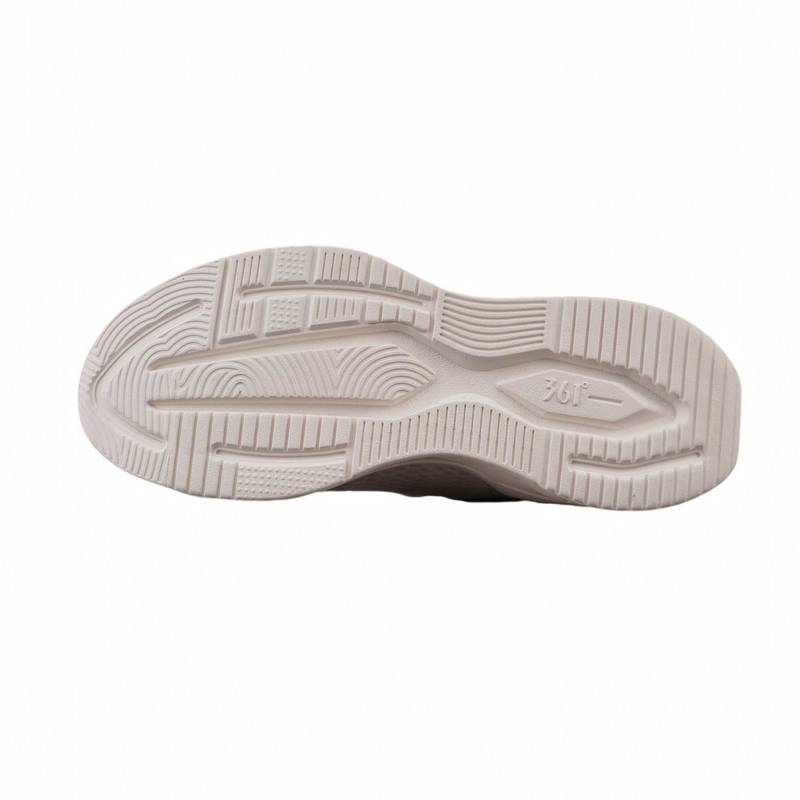 男款网面透气休闲运动鞋