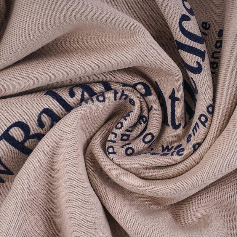 男子连帽针织卫衣