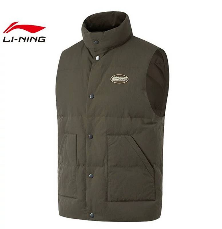 男子反伍场下运动休闲羽绒马甲