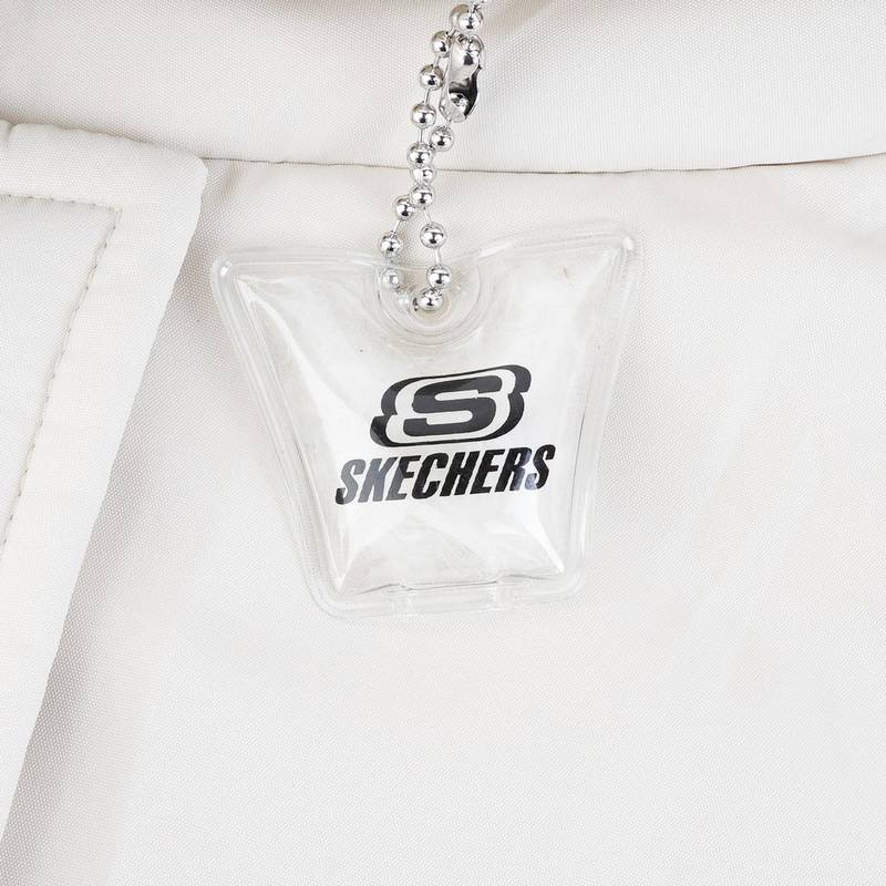 女子新款保暖翻领梭织短款外套羽绒服