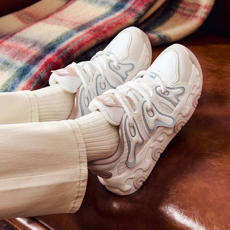 奶昔女子舒适回弹休闲鞋