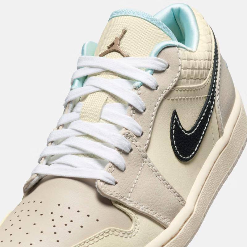 女子WMNS AIR JORDAN 1 LOW SE运动训练篮球鞋HQ3440-101