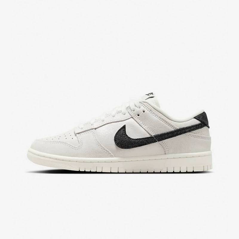 女子W NIKE DUNKSE运动休闲鞋HQ3502-100