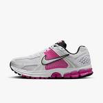 女子WNIKEZOOMVOMERO5运动休闲鞋FJ2028-100