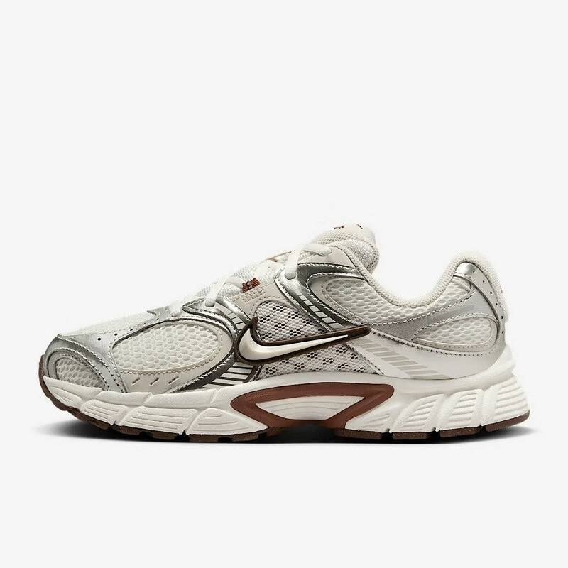 女子V5 RNR运动休闲鞋HQ7901-102