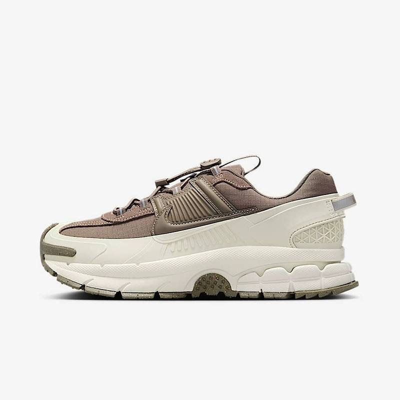 女子W NIKE ZOOM VOMERO ROAM运动休闲鞋HQ2181-006