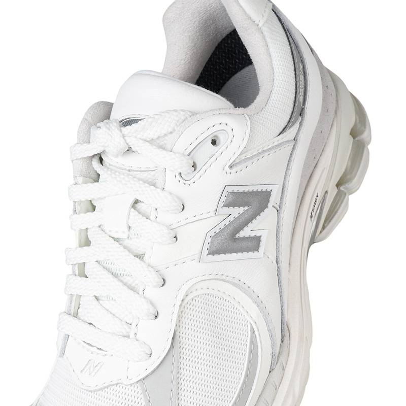 男女同款复古休闲运动透气舒适跑步老爹鞋M2002RXM-D