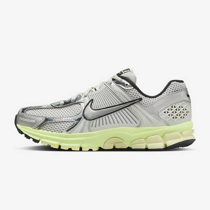 女鞋W NIKE ZOOM VOMERO 5运动休闲鞋