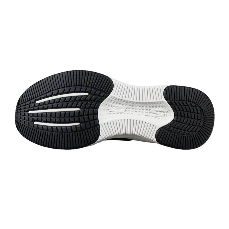 男子GO RUN ELEVATE 2.0运动休闲鞋220851-BKGD