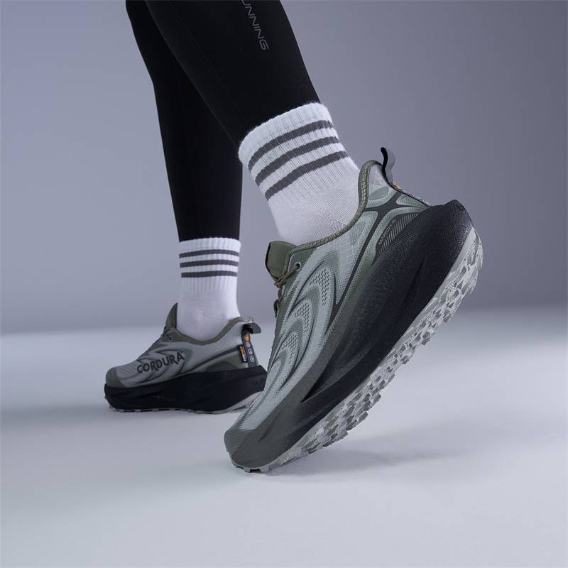 女子远征者6.0 全天候 户外越野马拉松田径长跑运动鞋XRPL010-2