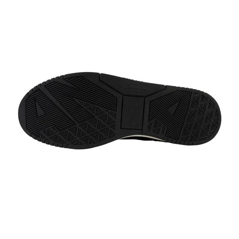 男子百川丨经典黑白低帮板鞋112548013-1