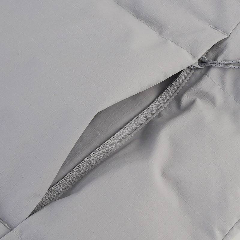 男女穿行系列金点拒水鹅绒700蓬羽绒服