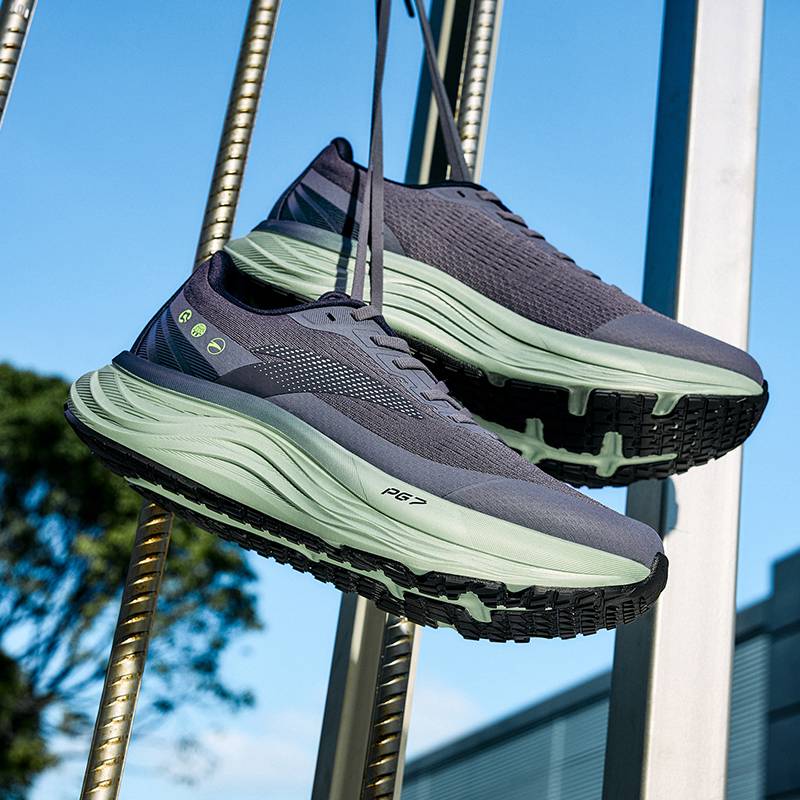 旅步2代男子舒适缓震跑鞋112615545-4