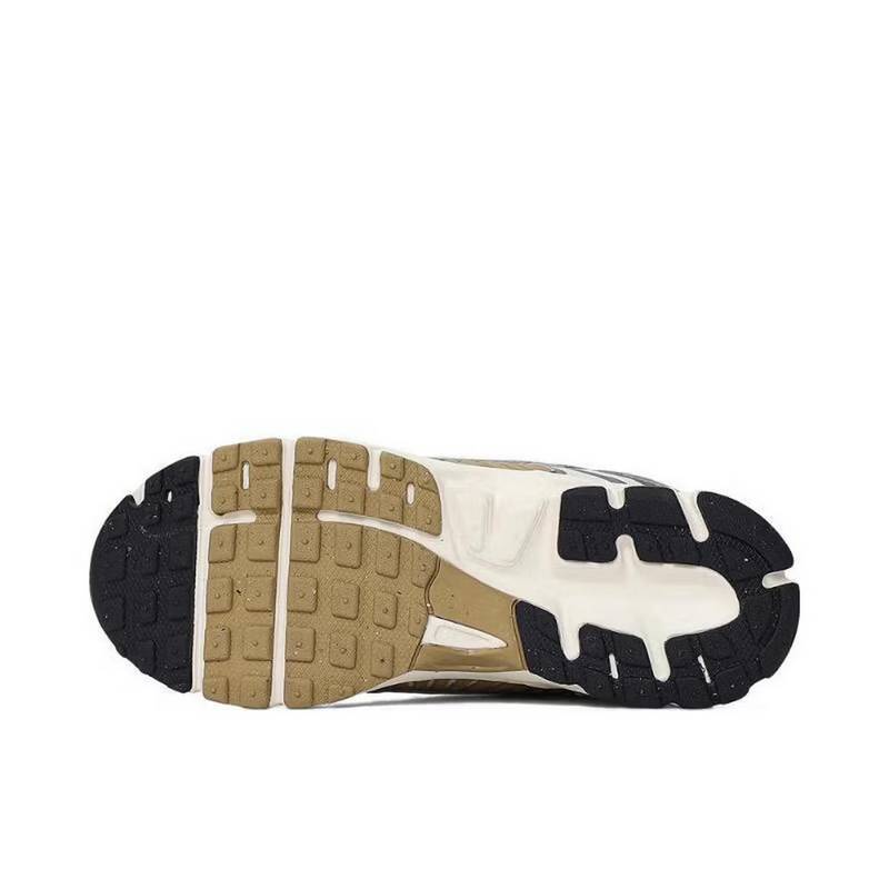 小童VOMERO 5 (PS)魔术贴运动休闲鞋HF6999-004