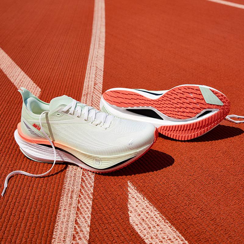 火箭7代PRO女子缓震保护跑鞋122545580-1