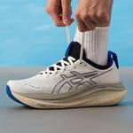 男子GEL-NIMBUS 27运动鞋缓震轻便训练鞋透气跑步鞋 1011C096-100