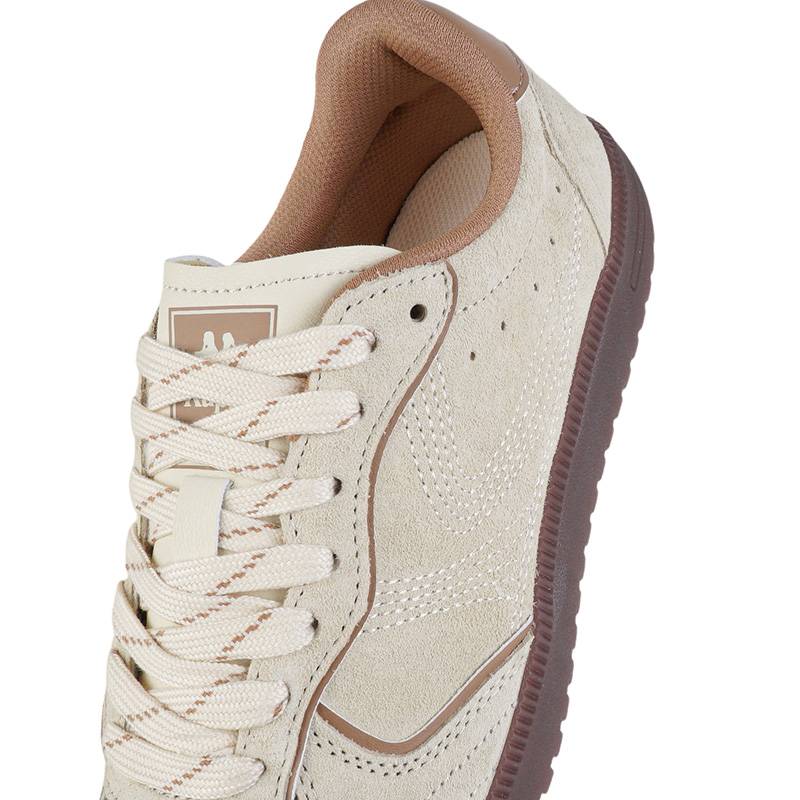 男女同款运动休闲板鞋阿甘德训鞋K0GW5CC72-0124