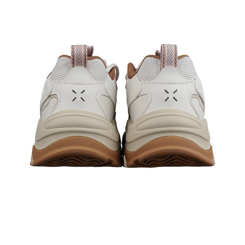 女子轻便增高复古老爹鞋运动鞋975418320002