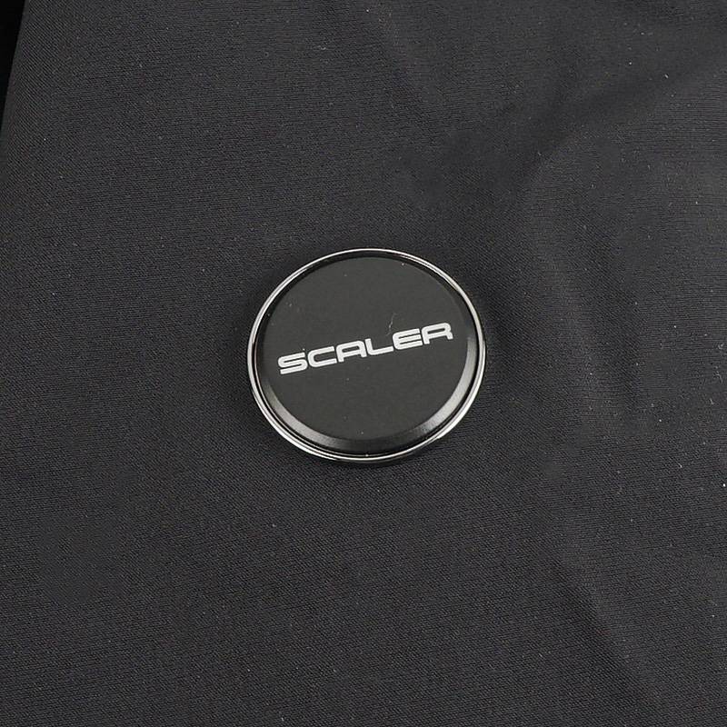 女子软弹硬壳四合一鹅绒冲锋衣F2406162