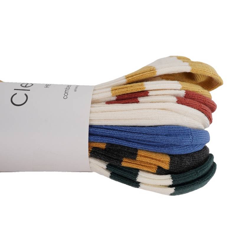 男女同款长袜三双装（颜色随机）