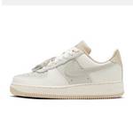 女子WMNS AIR FORCE 1 '07运动休闲鞋HV1813-001