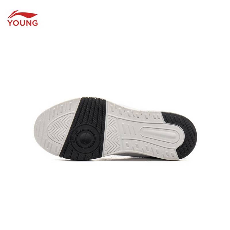 大童循迹轻质柔软减震回弹休闲鞋YKCV108-3