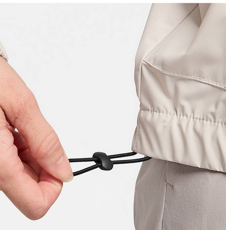 Storm-FIT女士休闲户外连帽梭织运动外套FB7493-104