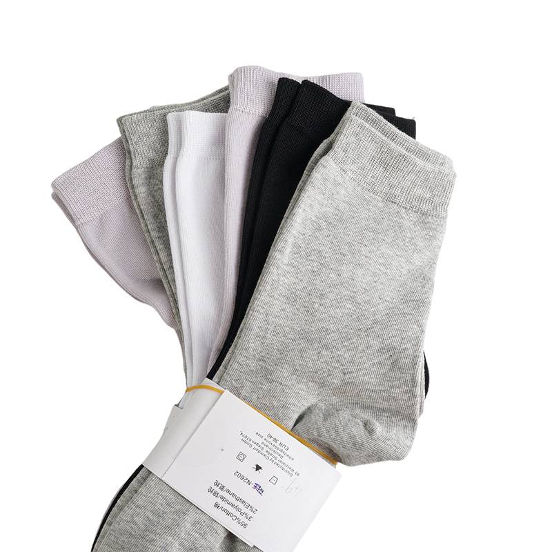 女子中筒纯色运动袜三双装（下单请备注颜色：白灰粉、黑灰粉）