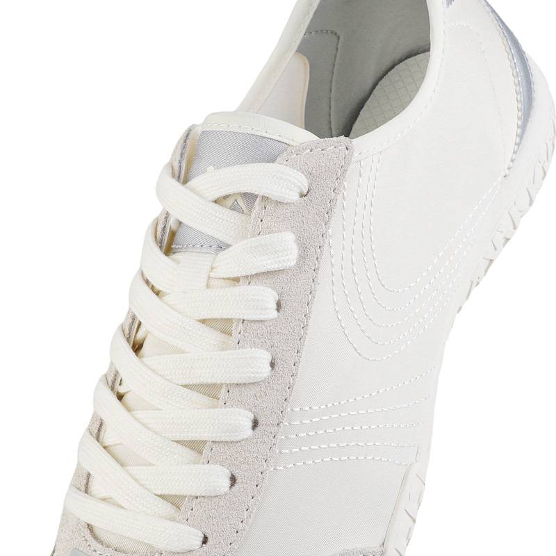 男女同款休闲运动潮流德训鞋K0GX5BB02A-0106B