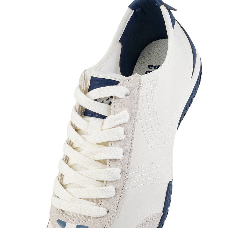 男女同款休闲运动潮流德训鞋K0GX5BB02A-0106