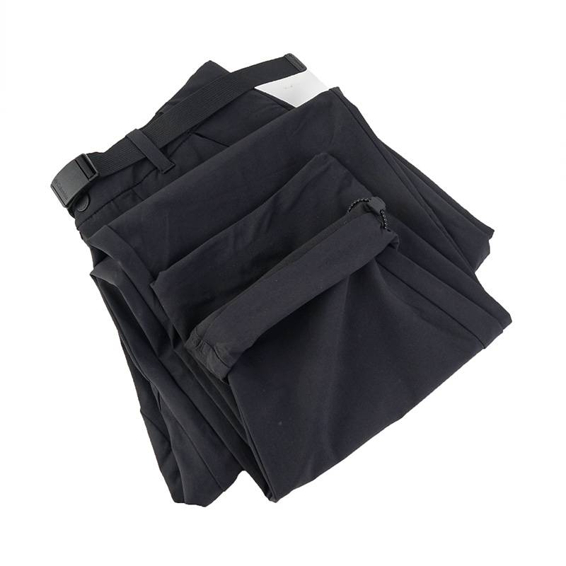 男子穿行拒水UPF50防晒长裤AE1849010