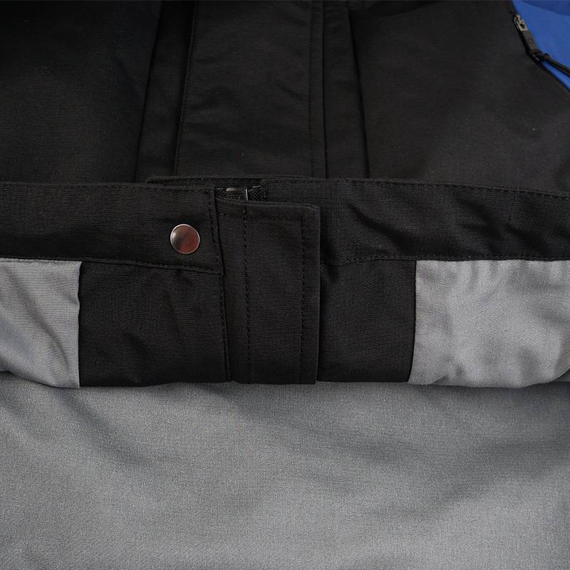 户外运动休闲防泼水男女同款梭织冲锋外套1012657-032