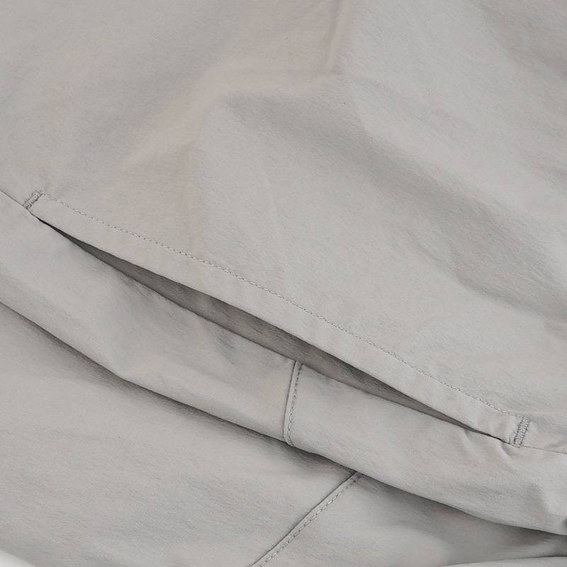 男子宽松挺括舒适运动短裤P226M022-002E