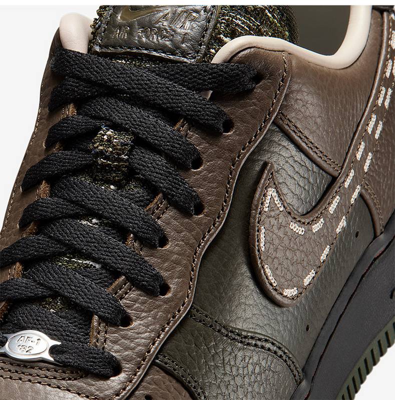 男子AIR FORCE 1 '07运动休闲鞋IQ1122-320