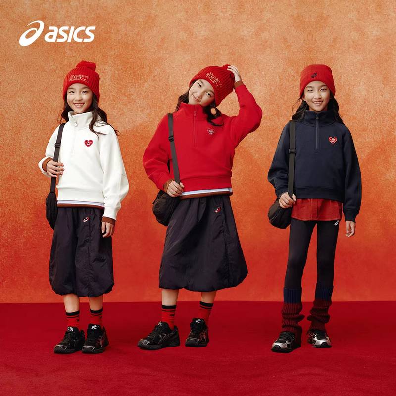 儿童短款爱心胸章卫衣331261210412-5003