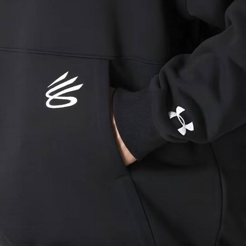 男子户外锻炼休闲服透宽松舒适套头衫 6012756-001