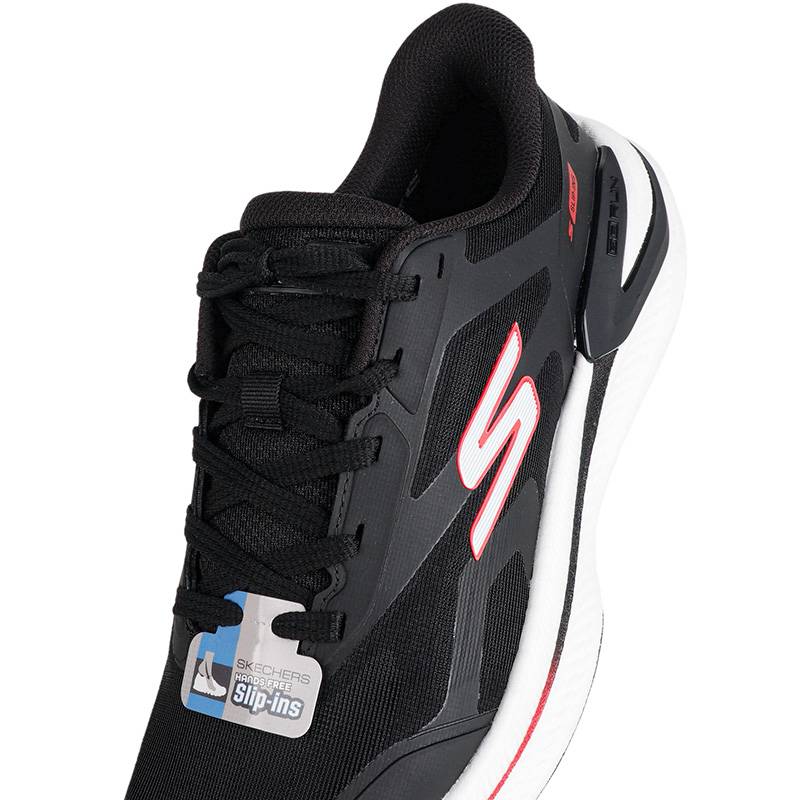 男士闪穿时尚缓震轻便透气运动休闲跑步鞋221141-BKW