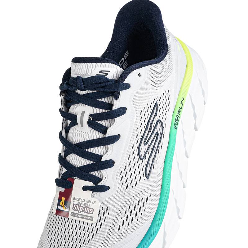 男子GO RUN运动训练跑步鞋221240-WMLT